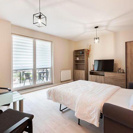 Ursus Pleasant Apartment Varsavia Esterno foto